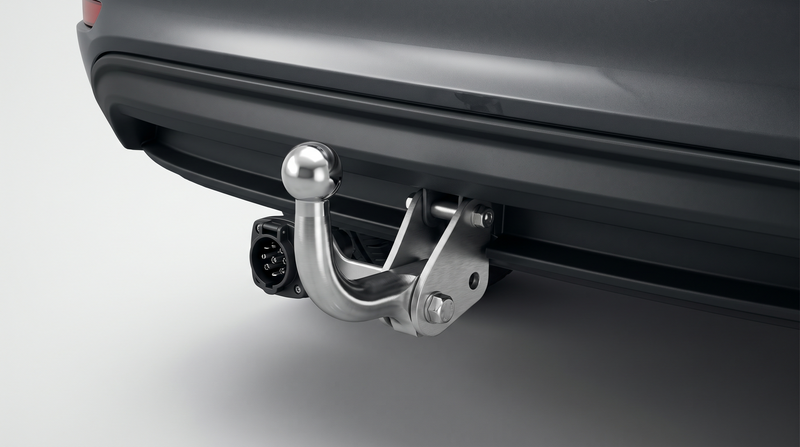 Detachable towbar with 13 pin socket