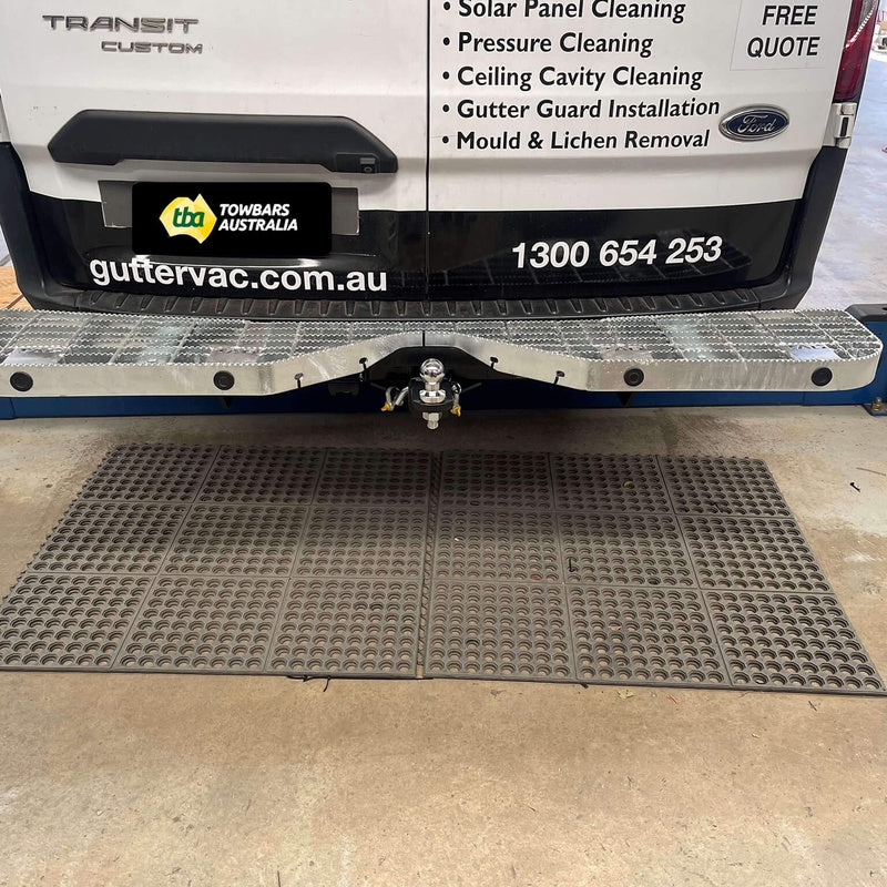 Detachable Towbar for a Van in Hot Dip Galvanised