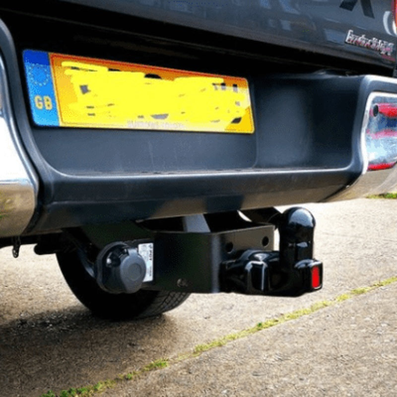 Fitted Towbar Package with a Drop Plate for a Trailer in a Premium Specification