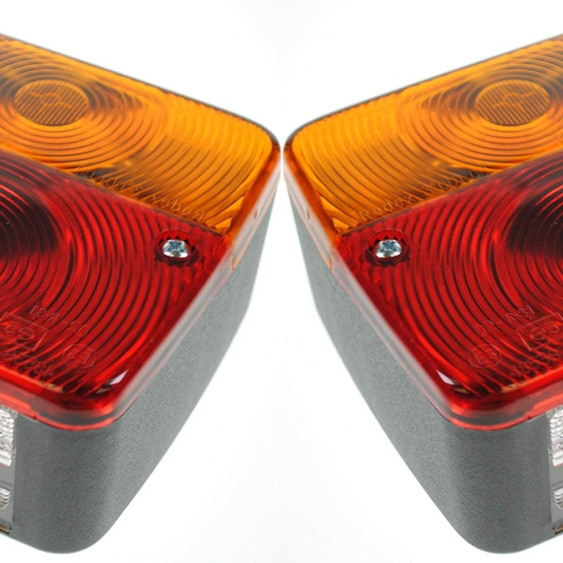 Trailer Rear Lamp Pair in a Standard Duty Specification